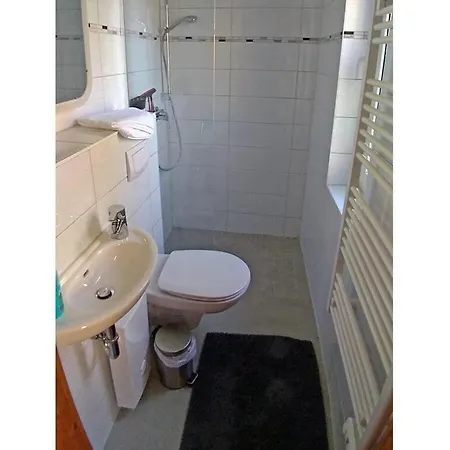 Thatched House Ruegen Dom wakacyjny *